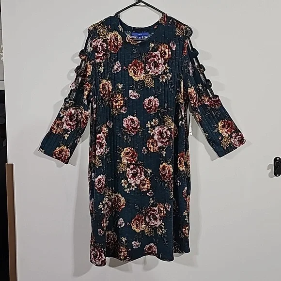 Apt. 9 | Dresses | Apt 9 Xxl Roses Sweater Dress Nwt With Pockets | Poshmark Apt. 9 | Dresses | Apt 9 Xxl Roses Sweater Dress Nwt With Pockets | Poshmark